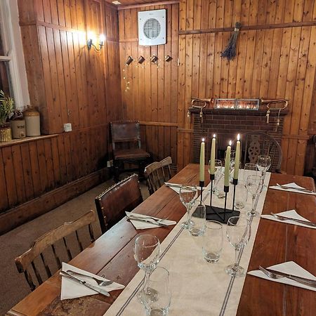 The Three Horseshoes Inn بريدبورت المظهر الخارجي الصورة