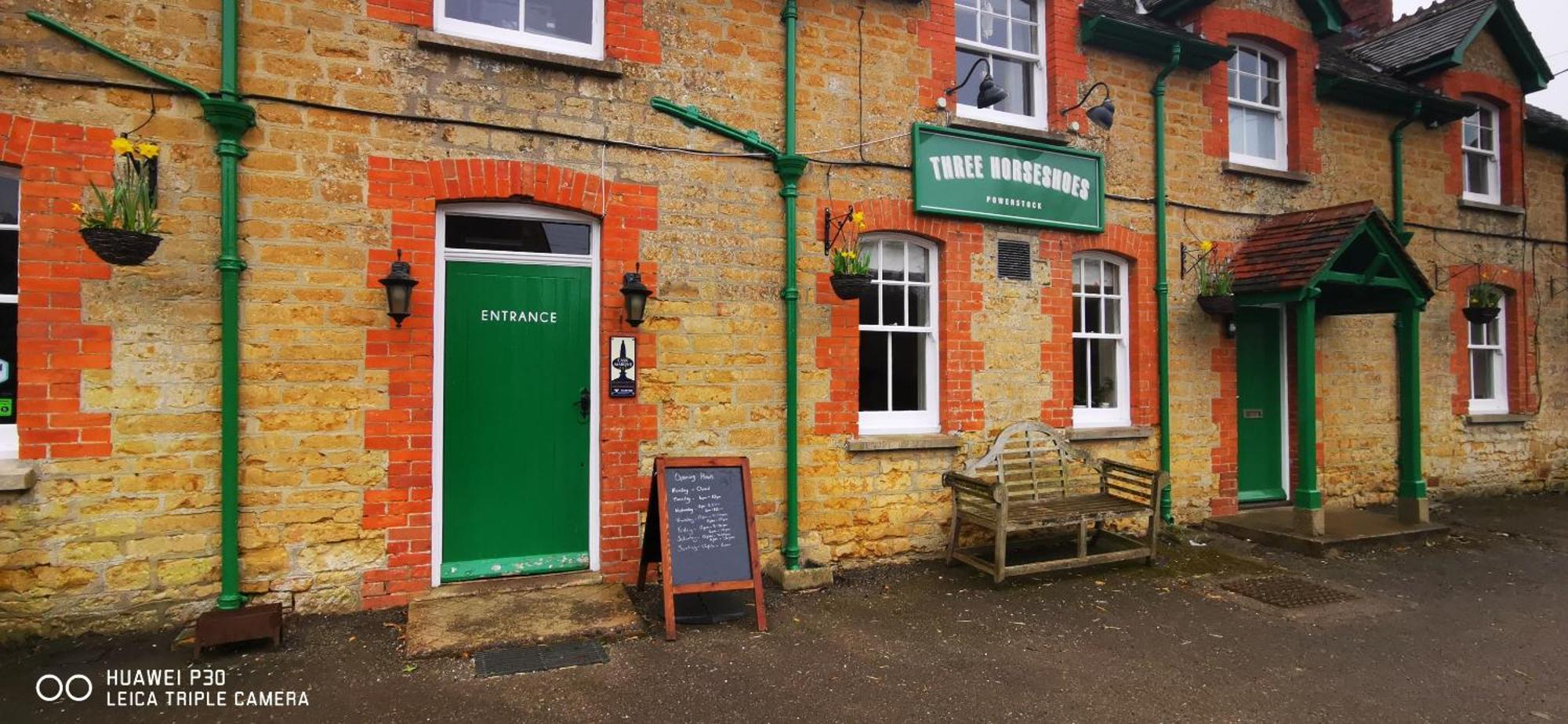 The Three Horseshoes Inn بريدبورت المظهر الخارجي الصورة